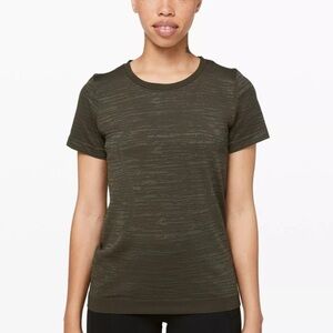 Lululemon Swiftly Tech Short Sleeve (Breeze) *Relaxed Fit